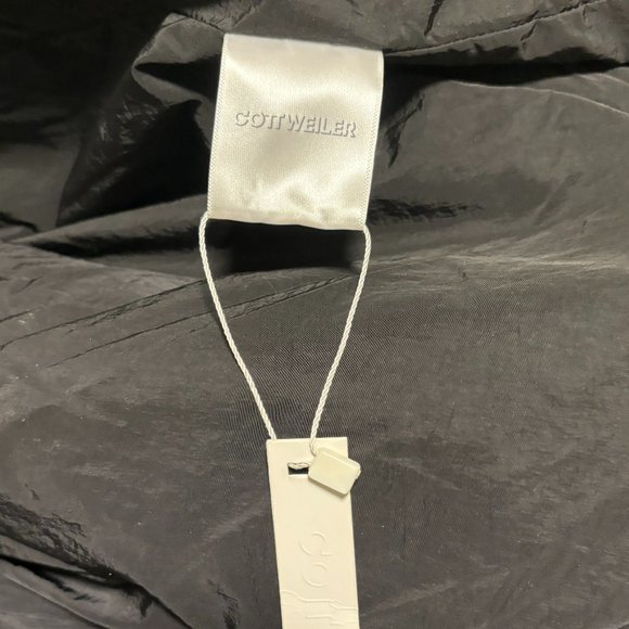 Cottweiler BNWT Erosion Puffa Black Bomber Jacket M-L - Picture 10 of 16